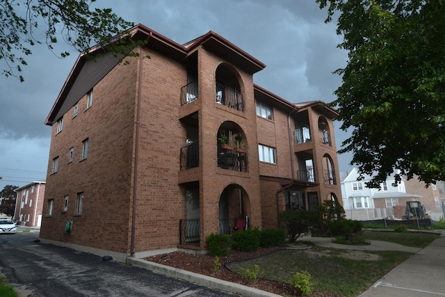 9526 S 53rd Ave Unit 3N, Oak Lawn, IL 60453 - photo 2