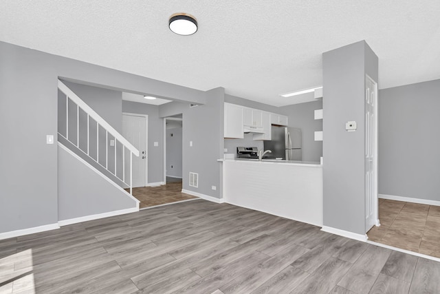 22453 Latonia Ln, Richton Park, IL 60471 - photo 9