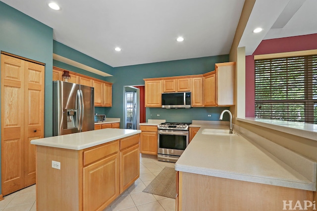 261 Hampton Rd, Sugar Grove, IL 60554 - photo 7