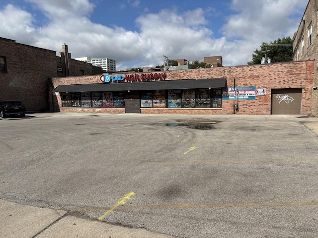 4932 N Sheridan Rd, Chicago, IL 60640 - photo 1