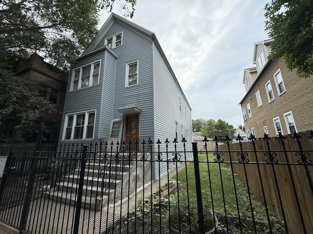 2826 N Rockwell St, Chicago, IL 60618 - photo 2