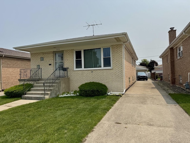 555 Muskegon Ave, Calumet City, IL 60409 - photo 1