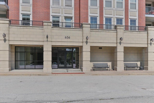656 Pearson St Unit 505C, Des Plaines, IL 60016 - photo 2