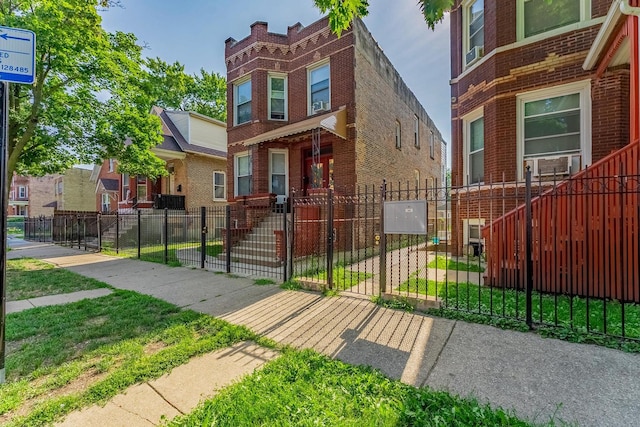 906 N Springfield Ave, Chicago, IL 60651 - photo 2