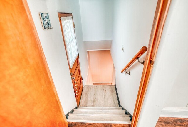 9026 Roach Ave, Brookfield, IL 60513 - photo 18