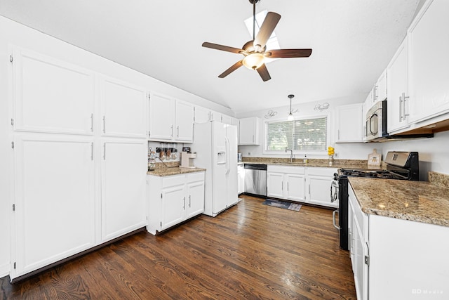 1316 Fireside Ct, Naperville, IL 60564 - photo 4