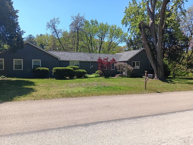 128 N St, Essex, IL 60935 - photo 1