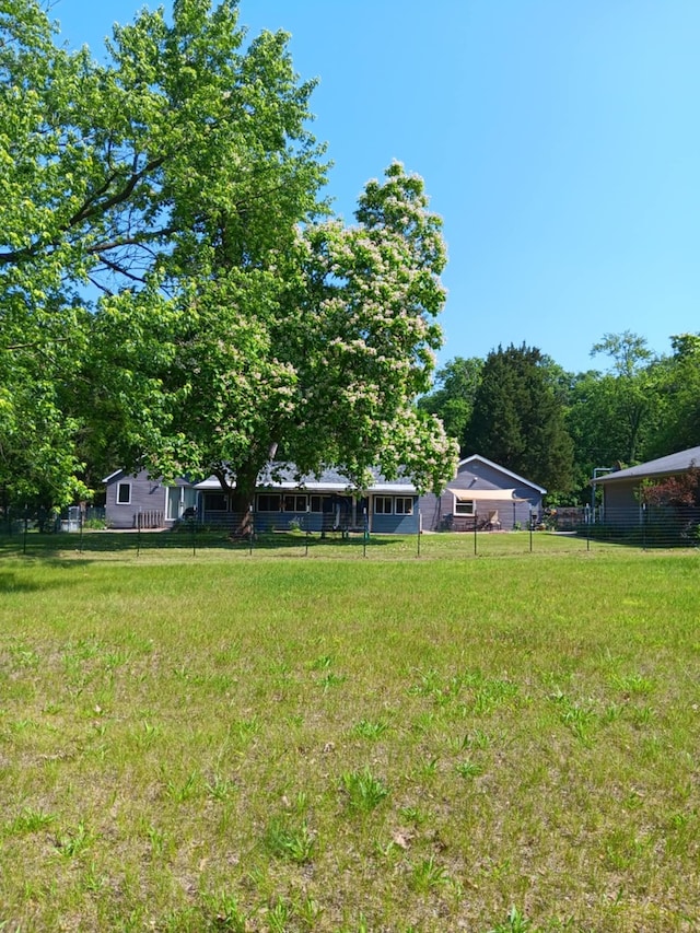128 N St, Essex, IL 60935 - photo 4