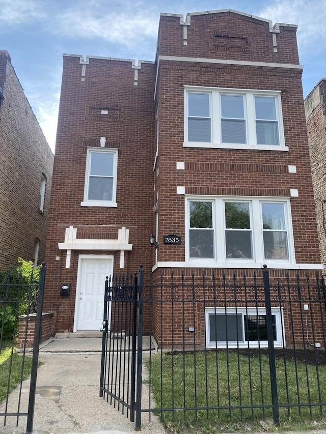 7835 S Carpenter St, Chicago, IL 60620 - photo 1