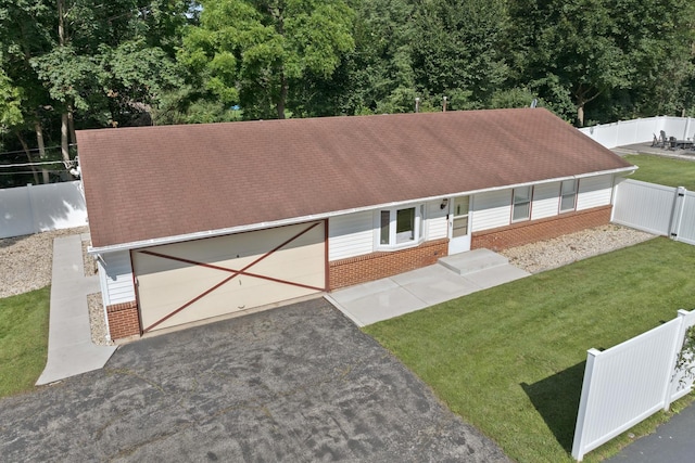 2912 Grove Ln, Cary, IL 60013 - photo 1