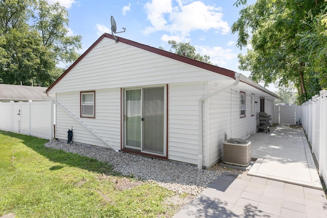 2912 Grove Ln, Cary, IL 60013 - photo 20