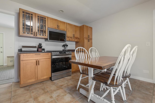 2912 Grove Ln, Cary, IL 60013 - photo 9
