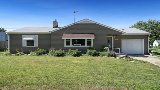 206 W Green St, Forreston, IL 61030 - photo 2