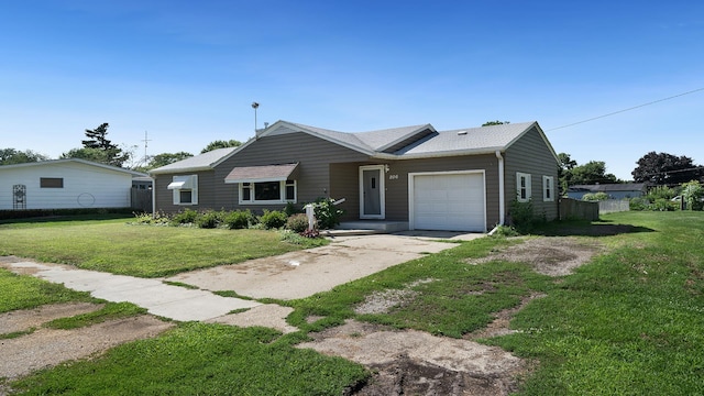 206 W Green St, Forreston, IL 61030 - photo 4