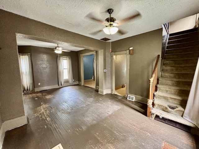 412 W Madison St, Belvidere, IL 61008 - photo 6