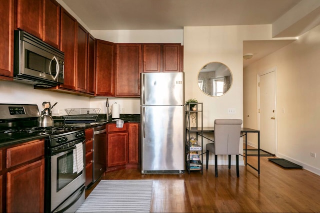 2531 W Berwyn Ave Unit G, Chicago, IL 60625 - photo 3