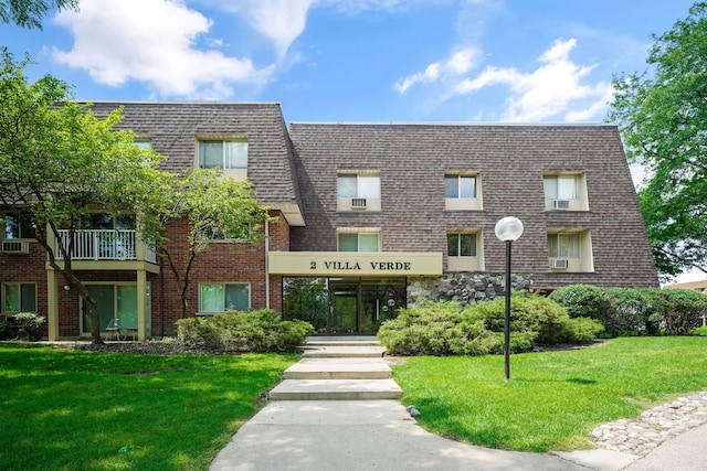 2 Villa Verde Dr Unit 208, Buffalo Grove, IL 60089 - photo 1