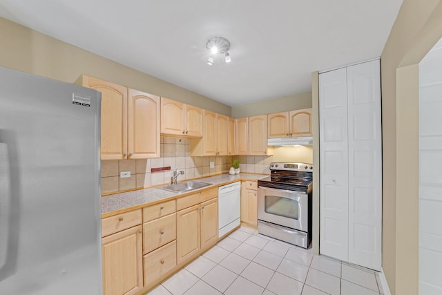 2 Villa Verde Dr Unit 208, Buffalo Grove, IL 60089 - photo 5