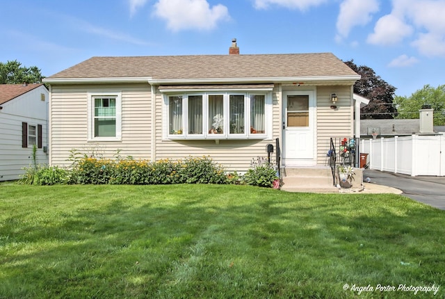 1028 Franklin Ave, Winthrop Harbor, IL 60096 - photo 1