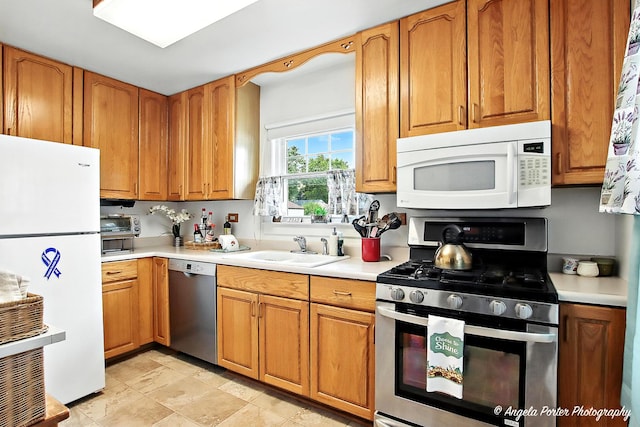 1028 Franklin Ave, Winthrop Harbor, IL 60096 - photo 7