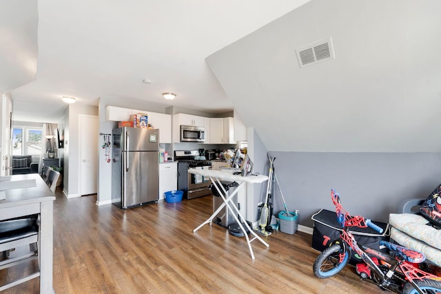 1710 N 23rd Ave, Melrose Park, IL 60160 - photo 24
