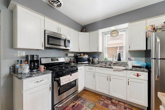 1710 N 23rd Ave, Melrose Park, IL 60160 - photo 9