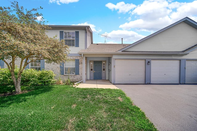 1324 N Red Oak Cir Unit 3, Round Lake Beach, IL 60073 - photo 1