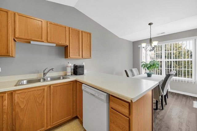 1324 N Red Oak Cir Unit 3, Round Lake Beach, IL 60073 - photo 9