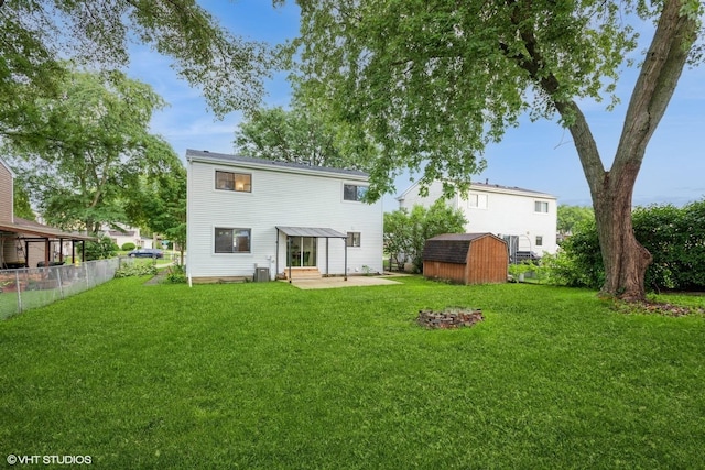 638 Iroquois Trl, Carol Stream, IL 60188 - photo 11