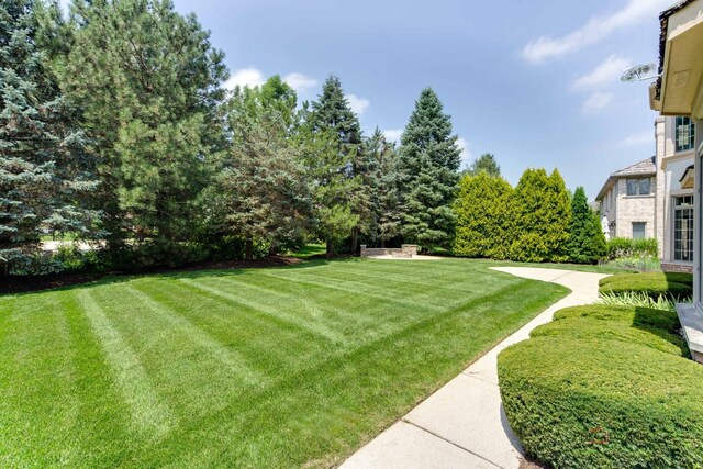 1304 Lingonberry Ct, Libertyville, IL 60048 - photo 53