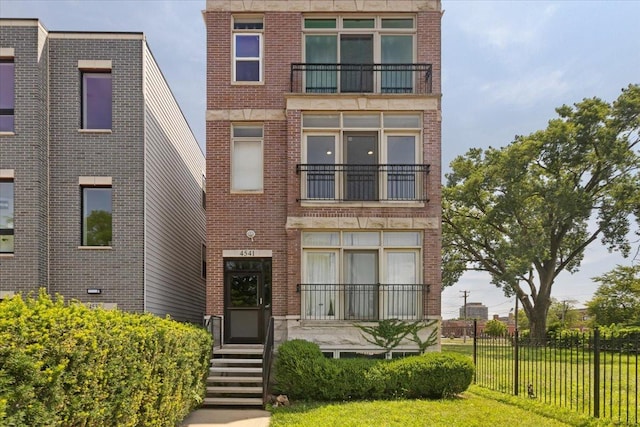 4541 S Evans Ave Unit 2, Chicago, IL 60653 - photo 2