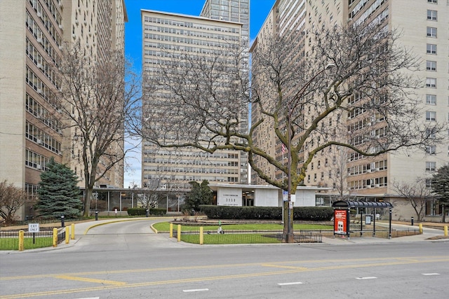 3950 N Lake Shore Dr Unit 1728, Chicago, IL 60613 - photo 1