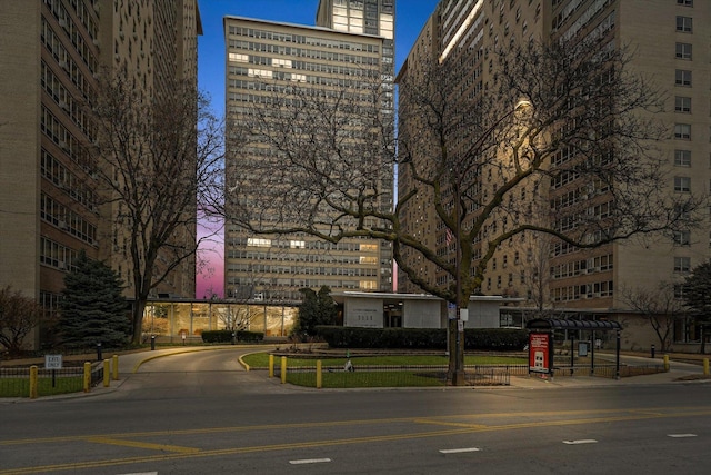 3950 N Lake Shore Dr Unit 1728, Chicago, IL 60613 - photo 48