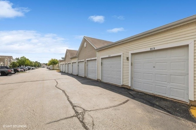 815 Silverstone Dr Unit 000, Carpentersville, IL 60110 - photo 24