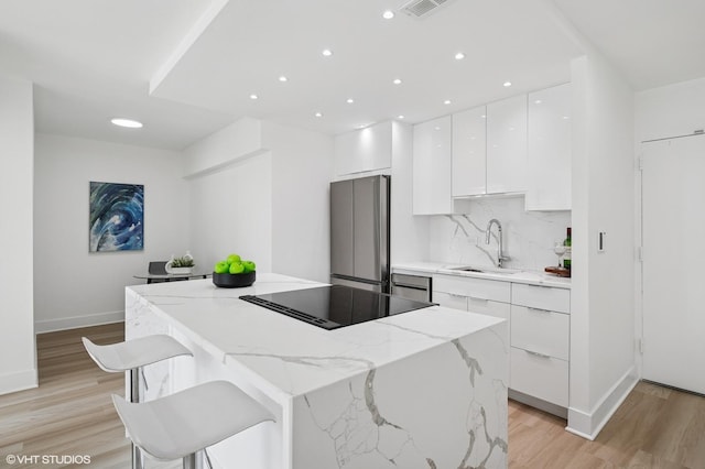 1255 N Sandburg Ter Unit 503E, Chicago, IL 60610 - photo 9