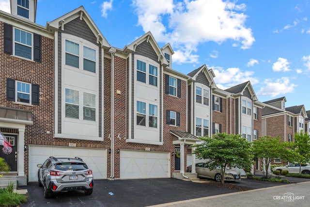 915 Coletta Cir, Naperville, IL 60563 - photo 1