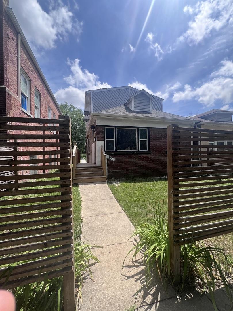1105 W 111th Pl, Chicago, IL 60643 - photo 1