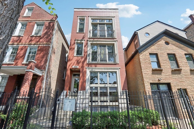 851 N Wolcott Ave Unit 1, Chicago, IL 60622 - photo 1