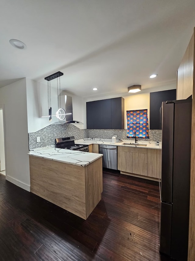 7832 S Evans Ave, Chicago, IL 60619 - photo 6