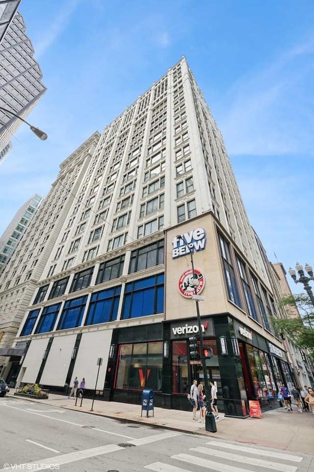 8 W Monroe St Unit 1906, Chicago, IL 60603 - photo 17