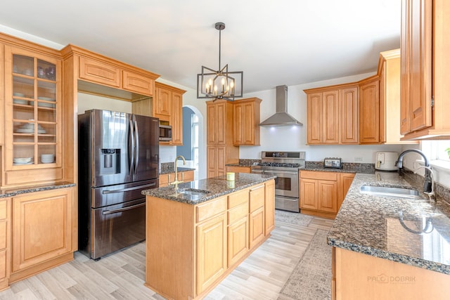 13205 W Hidden Springs Trl, Wadsworth, IL 60083 - photo 8