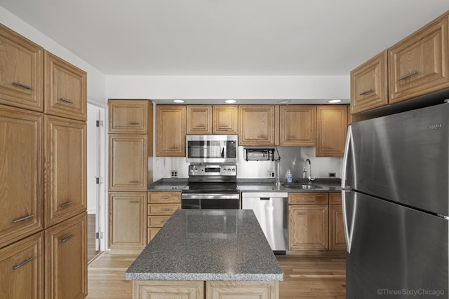 880 N Lake Shore Dr Unit 25Ef, Chicago, IL 60611 - photo 16