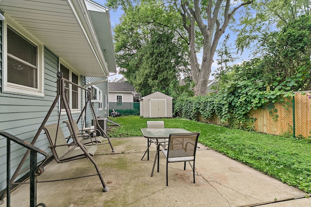 211 E Ottawa St, Sycamore, IL 60178 - photo 25