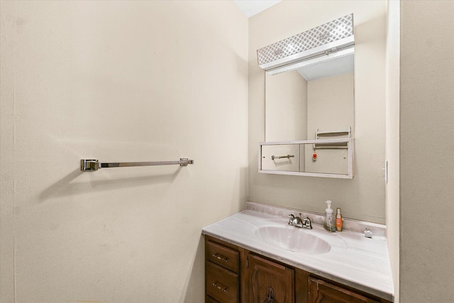 713 N Broadway St, Newman, IL 61942 - photo 20