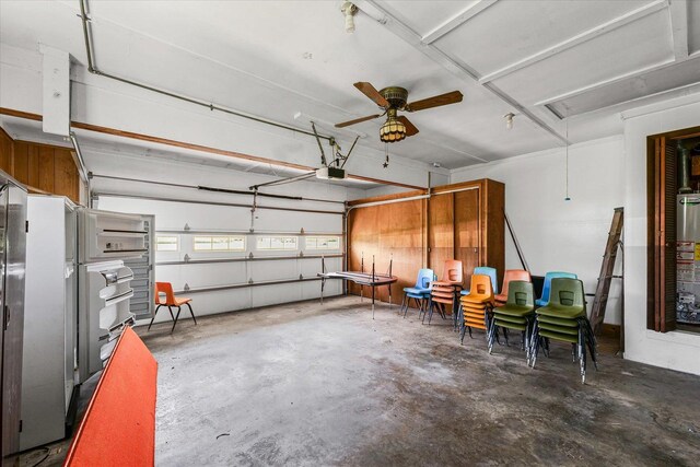 713 N Broadway St, Newman, IL 61942 - photo 29