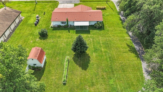 713 N Broadway St, Newman, IL 61942 - photo 31