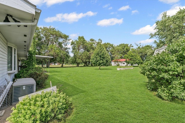 713 N Broadway St, Newman, IL 61942 - photo 33
