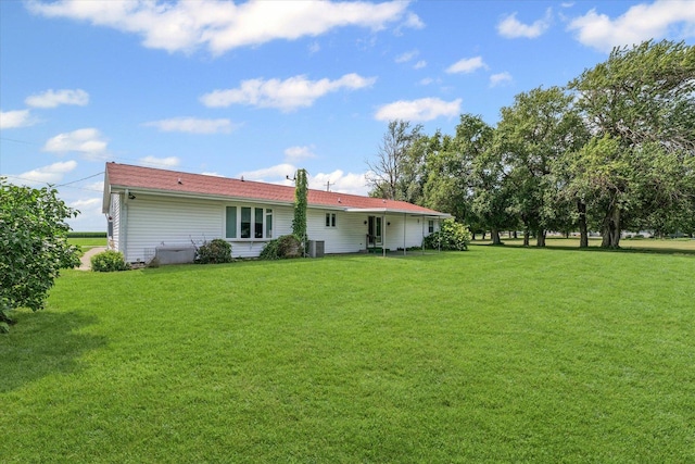 713 N Broadway St, Newman, IL 61942 - photo 34