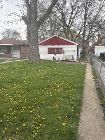 10436 S Calumet Ave, Chicago, IL 60628 - photo 18