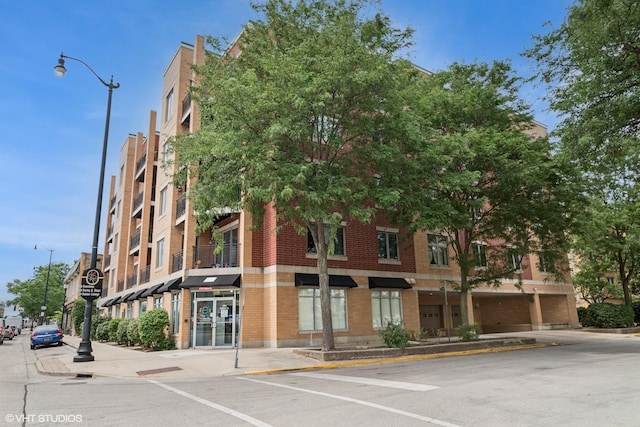8000 Kilpatrick Ave Unit 5B, Skokie, IL 60076 - photo 1